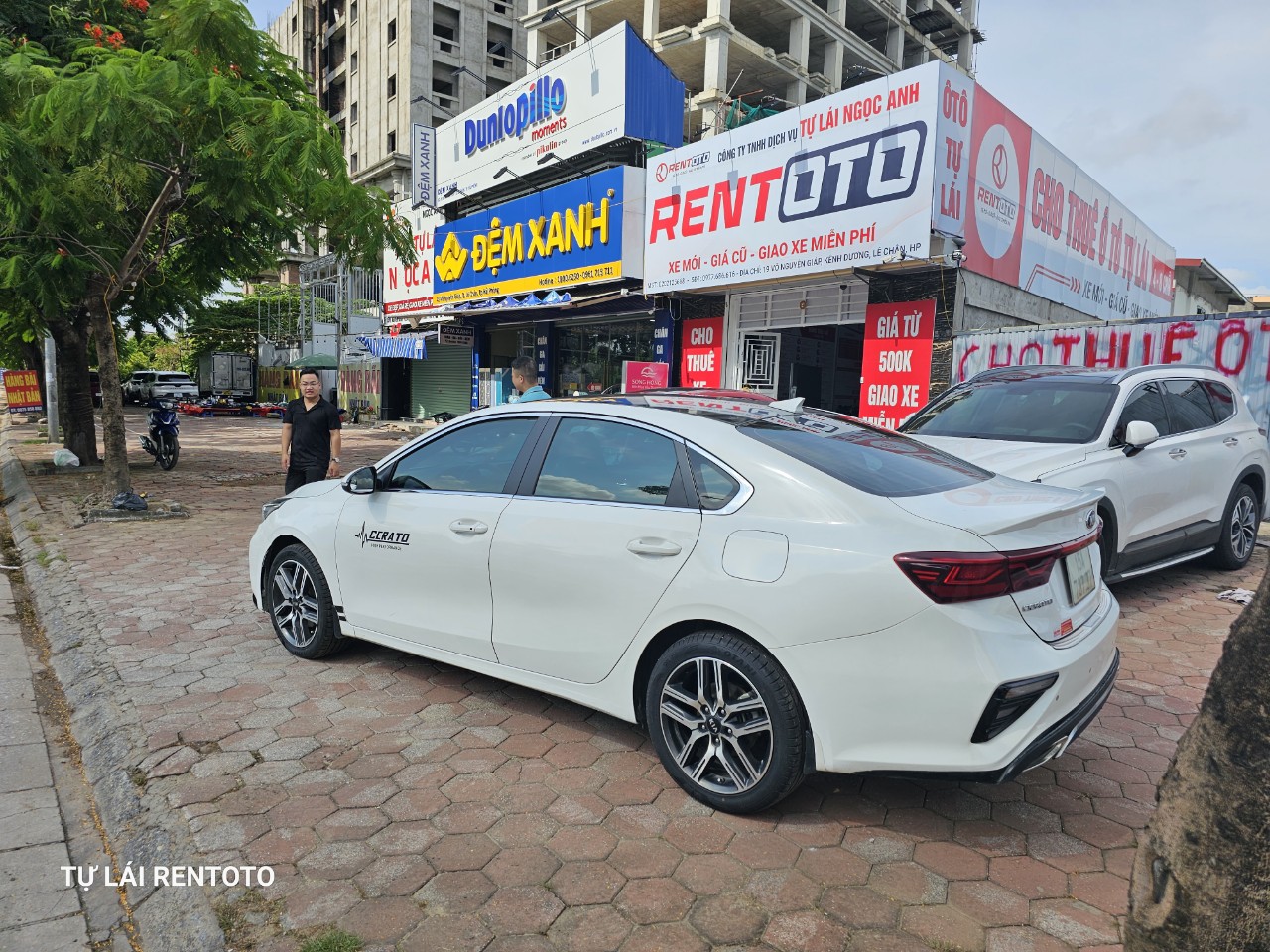 xe tự lái, thuê xe tự lái, cho thuê xe tự lái, giá thuê xe tự lái, thuê xe có lái, thue xe tu lai, thuê xe ô tô tự lái, dịch vụ thuê xe tự lái, dịch vụ cho thuê xe tự lái, thuê xe 7 chỗ tự lái, thuê xe 4 chỗ tự lái